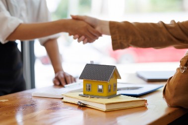 VELIKI UPIS NEKRETNINA POČINJE 15. DECEMBRA Evo ko plaća fiksnu cenu od 100 evra