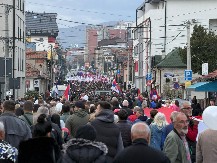 SKORO 40.000 LJUDI U ŠETNJAMA PROTIV BLOKADA: Oglasio se MUP o velikim skupovima u tri grada