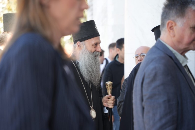 MUDRE REČI PATRIJARHA ČULA JE CELA SRBIJA "Nikako ne možemo očekivati da nam bude bolje, a da to dolazi spolja"