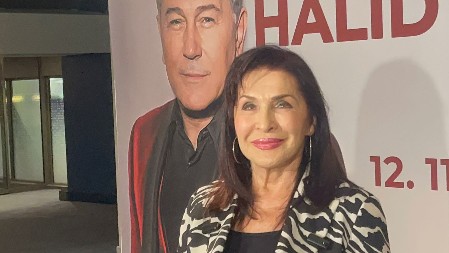 ONE SU PALE NA NJEGA! Milena Plavšić otkrila ko se udvarao Halidu Muslimoviću, spomenula i pevačice!