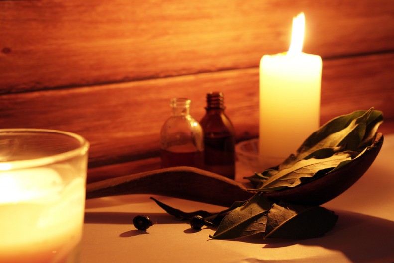 KAD KRENE PO ZLU Zapalite list ovog začina u sobi i posmatrajte šta će se desiti za nekoliko minuta