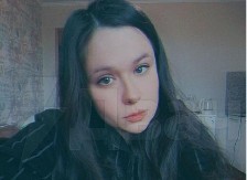 OVO JE MAJKA KOJA JE SINU (6) ODSEKLA GLAVU: Stavila je u ranac i bacila, policija u stanu zatekla horor! (FOTO)