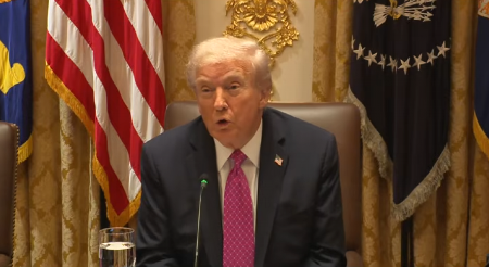 EPŠTAJNOVI MEJLOVI POKRENULI LAVINU Zašto Tramp krije preostale dosijee?