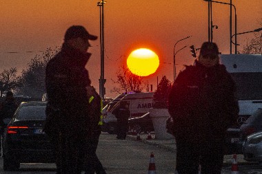 KRVAVI BALKAN  Ubio komšinicu, delove tela sakrio po dvorištu, opisao zločin i naveo motiv