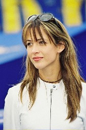 HOROSKOP ZA PETAK, 21. NOVEMBAR Vodoliji napredak u poslu, Blizanci na korak do veze, Vagi problemi sa zubima