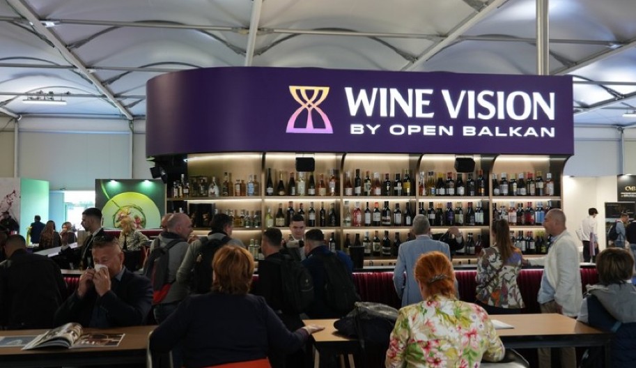 SUTRA POČINJE VINSKA VIZIJA: Četiri dana najboljeg vina i hrane na jednom mestu