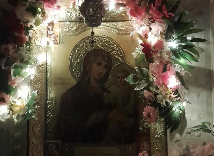 POMAŽE U SVAKOJ NEVOLJI, KO SE ISKRENO MOLI NAĐE SPAS Čudotvornu ikonu Bogorodice Brzopomoćnice u Manastir Jovanje doneo ruski monah