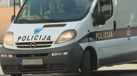 DRAMA NA BJELAŠNICI, UHAPŠENA JEDNA OSOBA ZBOG PUCNJAVE Oštećen automobil kod ugostiteljskog objekta