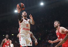 VEZENKOV JE VLADAR EVROLIGE Bugarin ubacio 45 poena, umalo oborio rekord i razbio Bajern