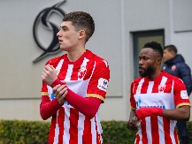 "DELIJE" SE UHVATILE ZA GLAVU Povredio se Zvezdin Mesi?