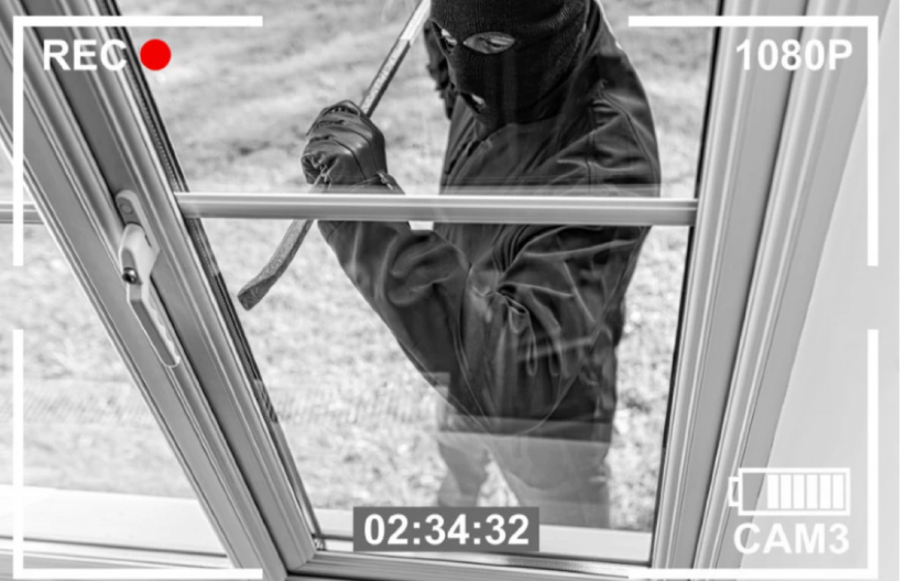 DOŠAO IZ PODGORICE KOD DRAGE PA IZVRŠIO 12 PROVALA Mete mu bile stanovi do kojih ga je vozila njegova devojka