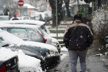 JANUAR JOŠ MOŽE DA IZNENADI Temperatura ide do -15, danas sneg u ovim delovima Srbije a onda...