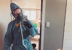 RADI POSAO OD KOG SVI BEŽE, UZME 2 MILIONA DINARA MESEČNO Kad saznate čime se bavi, bićete u šoku! (VIDEO)