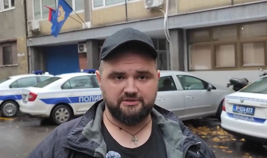 Mučki napad s leđa u Pionirskom parku! Danilo jedva izvukao živu glavu, udarao ga poslanik-blokader