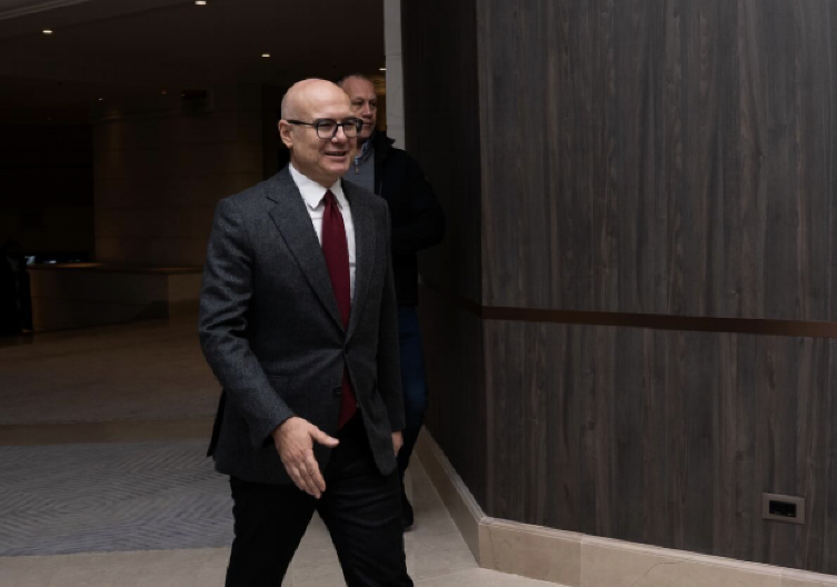 LIDER SNS VUČEVIĆ PRISUSTVAO SRPSKOM BEZBEDNOSNOM FORUMU CENTRA ZA DRUŠTVENU STABILNOST: Naša država je osujetila sve pokušaje dolaska na vlast i rušenja institucija nasilnim metodama (FOTO)