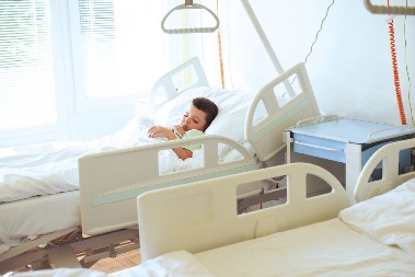 LEKARI JEDVA USPELI DA GA SPASU Ovo je predmet koji je dečaka zamalo odveo u smrt (FOTO)