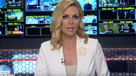 USRED DNEVNIKA PRIKAZAN EROTSKI FILM Skandal veka na našoj televiziji, voditeljka nije ni slutila šta je iza nje (FOTO)