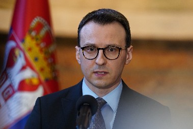 "UDAR NA UREDNICU “NOVOSTI” JE SRAMAN PRITISAK BLOKADERA NA SLOBODU MEDIJA" Petković: Ovo je nezavidni pokušaj da se ućutka istina