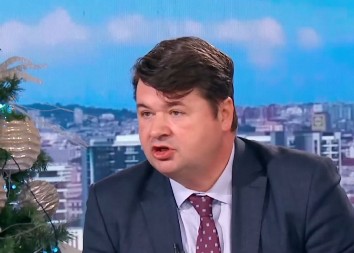 "BIĆE ZBRISANI AKO TO URADE" Profesor Petrov ogolio blokadere: Niko ne zna ko su i za šta se zalažu, postoje samo virtuelno