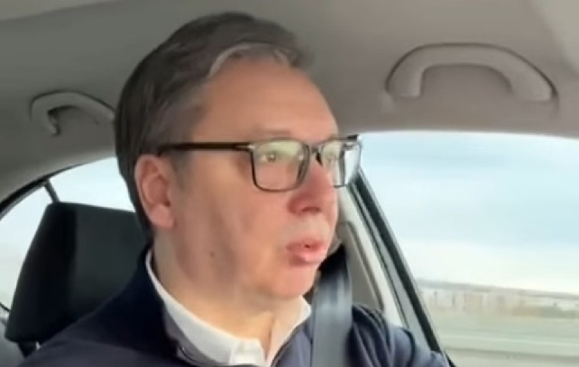 VUČIĆ OBJAVIO SNIMAK IZ AUTOMOBILA "Za godinu dana biće promenjeno lice Srbije!"