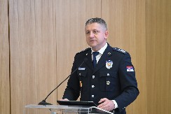 REAKCIJA NAČELNIKA SAOBRAĆAJNE ZBOG DROGIRANOG VOZAČA AUTOBUSA Ovo je direktan napad na bezbednost najmlađih