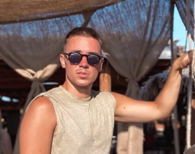 PEVAČI IZ GRANDA DOŽIVELI SAOBRAĆAJNU NEZGODU Njih dvoje bili zajedno u automobilu u trenutku drame, ovo su detalji (FOTO)