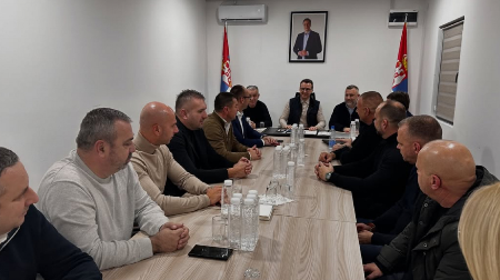 PETAR PETKOVIĆ: Vraćanje srpskih opština na severu i jačanje onih na jugu važni za opstanak Srba