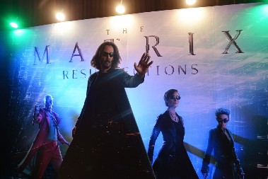 VELIKA NAUČNOFANTASTIČNA SAGA SE NASTAVLJA Uskoro počinje snimanje Matriksa 5 - sve je obavijeno velom tajne, ali su neki detalji već poznati