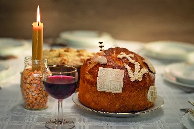 NEMA SREĆE BEZ 1 SASTOJKA U SLAVSKOM KOLAČU Donosi blagostanje i štiti od zla cele godine!