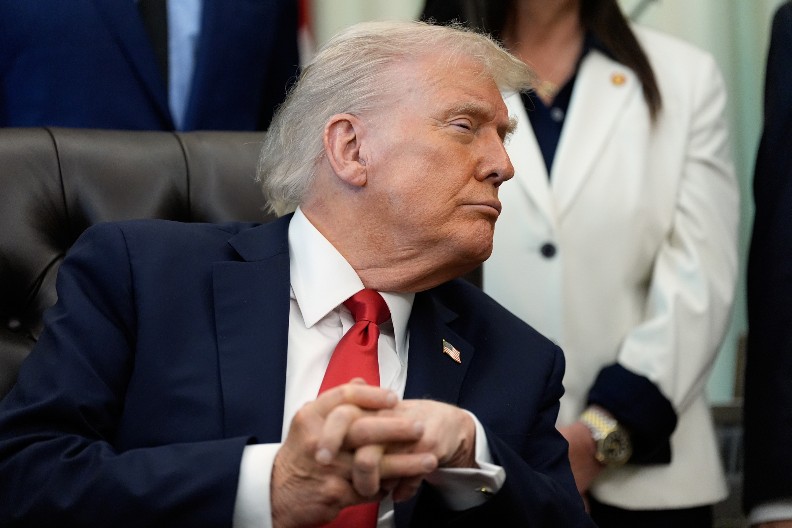 ZELENSKI NIJE SPREMAN... Tramp šokirao izjavom: Razočaran sam