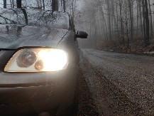 ZASIJAĆE KAO NOVI Treba vam samo jedna stvar da savršeno očistite farove, jeftina je a donosi neverovatne rezultate