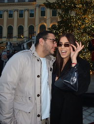 UDAJE SE ČOLINA ĆERKA Una pokazala izabranika, uživaju u prazničnoj euforiji u Beču! (FOTO)