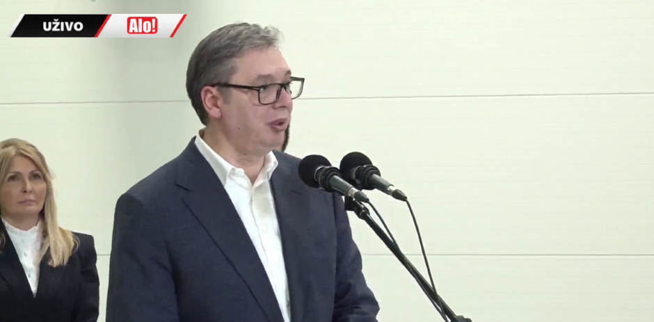 "NIŠ DOBIJA VELIKI TRENING CENTAR OD 3000 KVADRATA" Vučić obišao proizvodni pogon fabrike Palfinger (VIDEO)