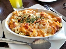 ZAPEČENE MAKARONE SA PAVLAKOM I SIROM Klasik koji nikad ne izlazi iz mode