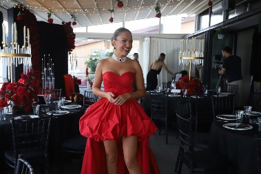 "KORISTILI SU NARKOTIKE PREDA MNOM" Pevačica raskrinkala kolege, nastupali zajedno, sada sve javno ispričala!