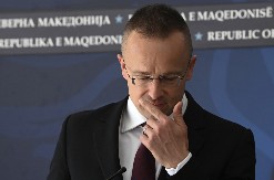 OŠTAR OBRAČUN U NATO-u: Sijarto optužio Rutea za rušenje pregovora