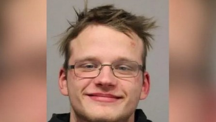 HOROR U NEMAČKOJ: Ovo je MANIJAK koji je izbo majku i četvoro dece – policija ga lovi, helikopteri u vazduhu