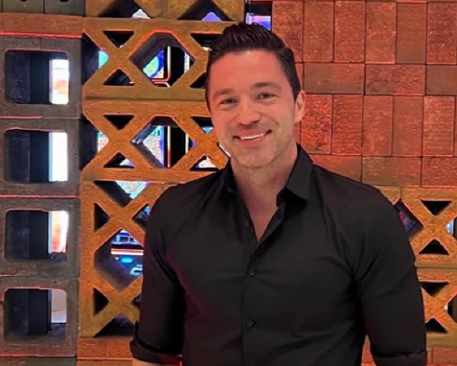 VLADA STANOJEVIĆ SE VRATIO POSLE 10 GODINA U SRBIJU Optuživan za nasilje, a sada slavi kao zvezda (FOTO)