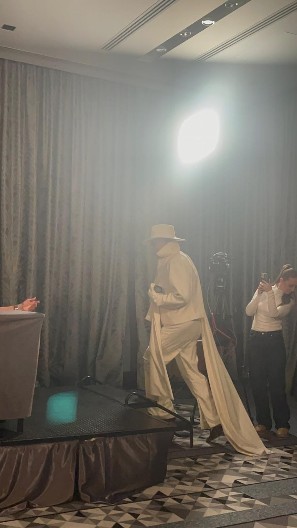 "MUVALI SU ME, JEDAN JE BIO VEREN ZA PEVAČICU" Voditelj raskrinkao dva estradna imena, šok tvrdnje