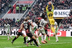 Kiks Milana, Matićev Sasuolo odoleo na San Siru