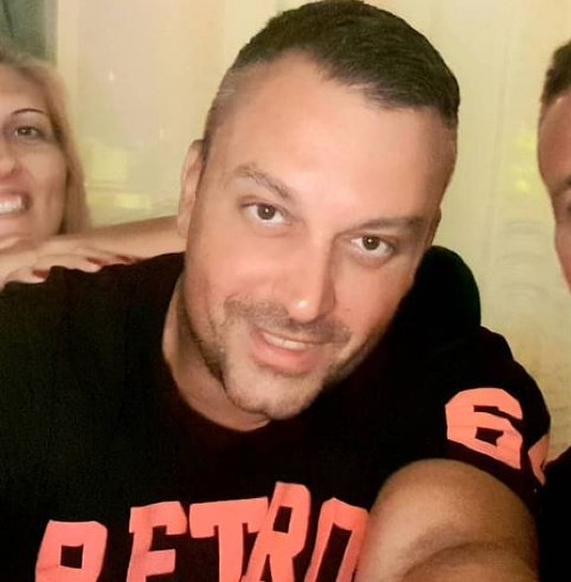 POZNATI SRPSKI VODITELJ DVE GODINE SE BORI SA LEUKEMIJOM Prvi simptom bio je potpuno neočekivan, niko nije ni slutio o čemu se radi