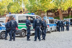 11 GODINA ZAVORA Srpski državljanin, član  grupe "Pink panteri", osuđen je zbog pljačke luksuzne juvelirnice