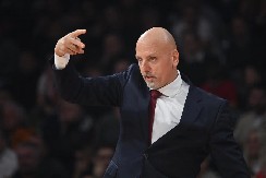 DA ODEM NA JEDNU RAKIJICU... Obradović napravio šou na konferenciji