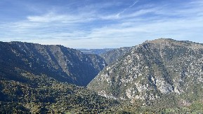 BATERIJA IM BILA NA 2%, A POSLALI POGREŠNU LOKACIJU Dva Izraelca nespremna krenula na planinu, pa se zagubili na Durmitoru