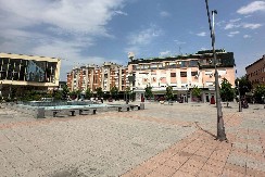 NOVAC IDE ZA POMOĆ GRAĐANIMA PRI LEČENJU Čačak: Bez svečanog dočeka Nove godine na gradskom trgu