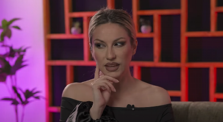 "PRVO TO, PA DA PRIČAMO" Rada Manojlović postavila ultimatum dečku, evo šta je u pitanju!