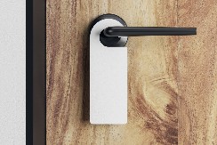 HIT FOTKA Ostavio poruku na vratima, pa olakšao posao lopovima - ljudi plaču od smeha kad je vide