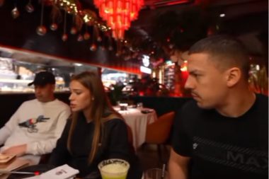 "DOK JE NISAM UDOMIO..." Evo kako se Baka Prase ponaša prema devojci, javnost zgrožena! 