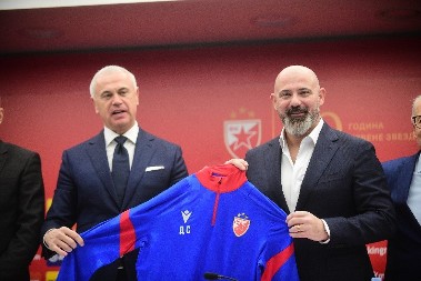 Zvezdan Terzić otvoreno o šampionskoj trci, pojačanima, odlascima, Milojeviću: Ne dovodi se u pitanje osvajanje titule