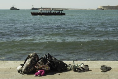 JEZIVO OTKRIĆE NA PLAŽI Kad su stanovnici videli šta pluta u moru, ZANEMELI!